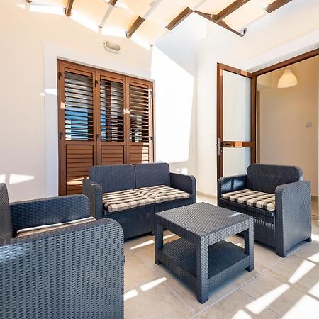 Villa Alexandra By Ezoria Villas Agia Napa Buitenkant foto
