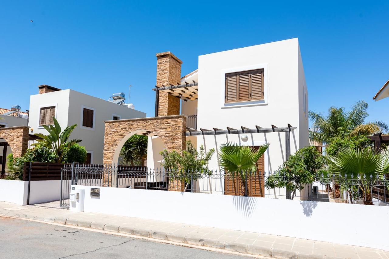 Villa Alexandra By Ezoria Villas Agia Napa Buitenkant foto